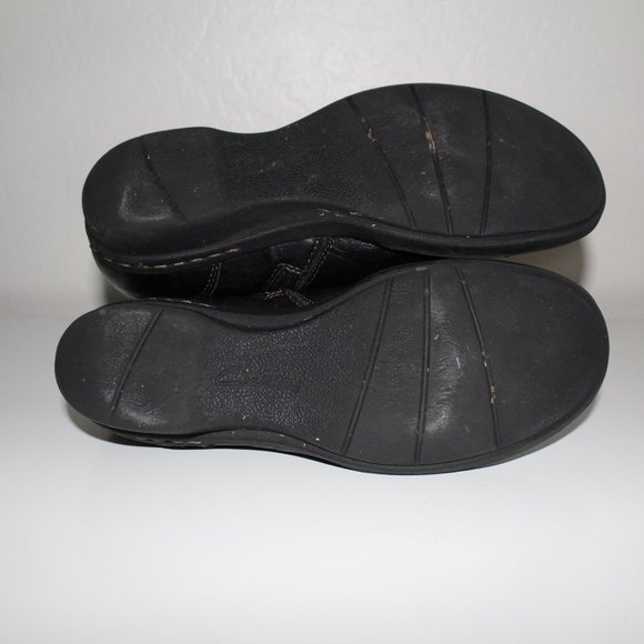 clarks black leather booties - Picture 7 of 9